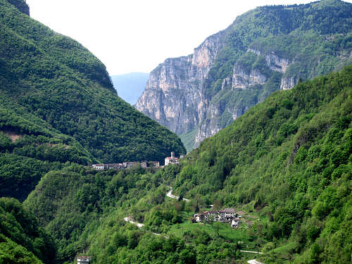 passeggiata lago di Corlo Zanetti Berti Corlo Rocca