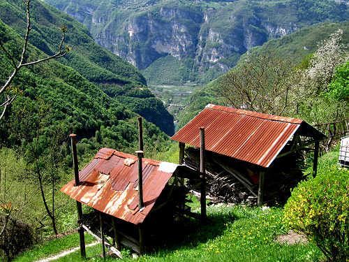 passeggiata lago di Corlo Zanetti Berti Corlo Rocca