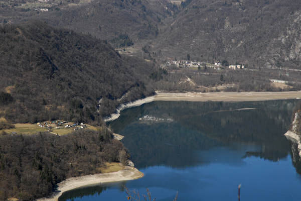 lago di Corlo Val Carazzagno - Rocca d'Arsié