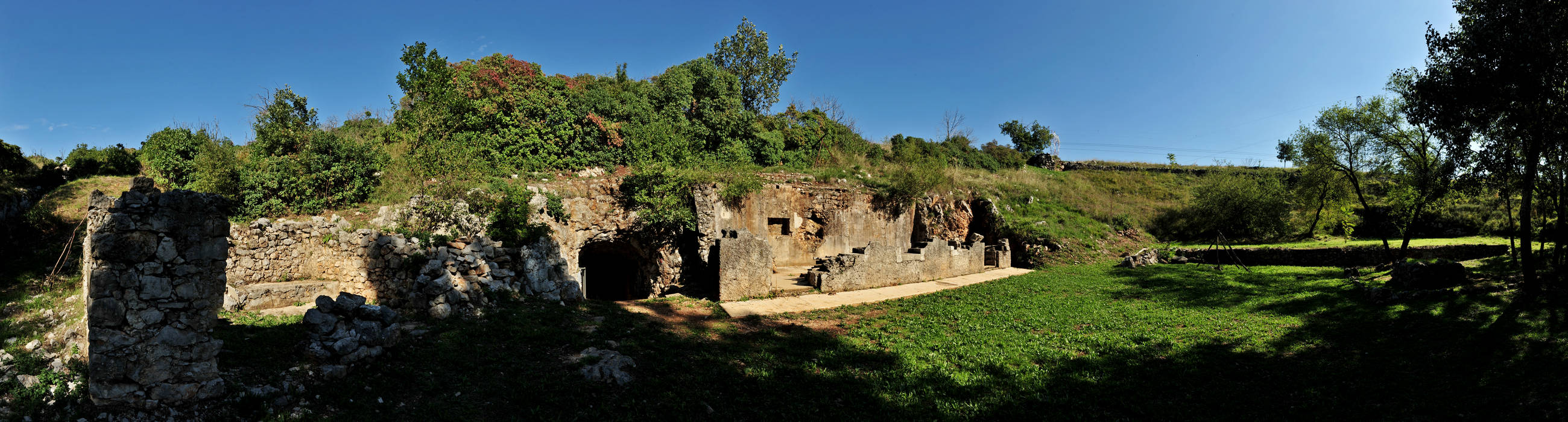 Dolina dei Bersaglieri, monte Sei Busi Redipuglia Carso Gorizia