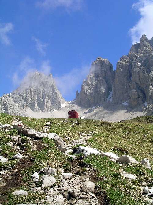 Dolomiti Campanile Di Val Montanaja Val Cimoliana Rifugio Pordenone Monfalconi Di Montanaja Pramaggiore Parco Natuale Prealpi Friulane Fotografie Escursione Escursioni Escursionismo Passeggiate Camminate Trekking