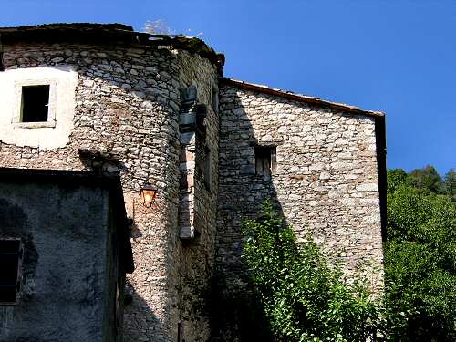 Casso nella valle di Vajont - Erto e Casso e la diga di Vajont