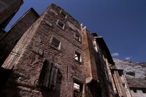 Casso nella valle di Vajont - Erto e Casso e la diga di Vajont