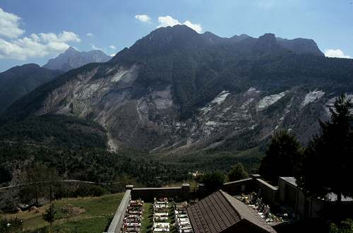 Frana del monte Toc nella valle del Vajont - Erto e Casso e la diga di Vajont