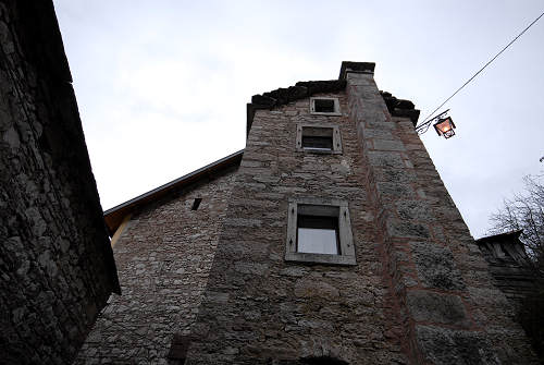 dettagli a Casso - Erto e Casso - Diga Vajont