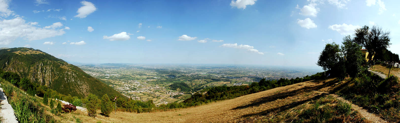 Monte Grappa, loc. Costalunga di Romano d'Ezzelino - fotografia panoramica