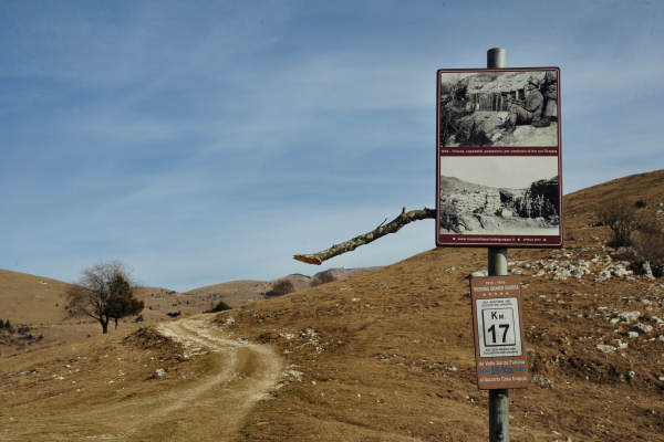 Monte Oro, Colli Vecchi, Cima Grappa