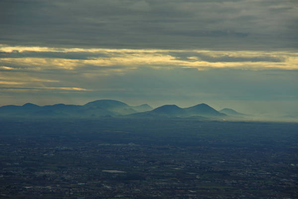 Covolo, sentiero Punta Frontal monte Scalare, valle San Liberale