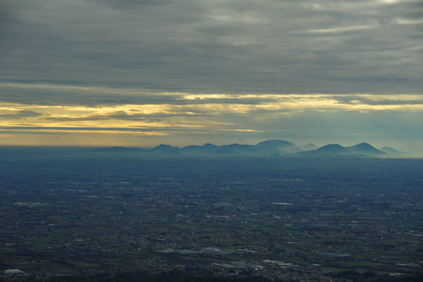Covolo, sentiero Punta Frontal monte Scalare, valle San Liberale