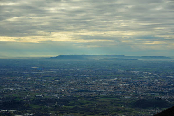 Covolo, sentiero Punta Frontal monte Scalare, valle San Liberale