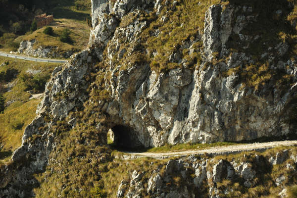 mulattiera del Boccaor, Archeson, Meatte, Val delle Mure, Valle San Liberale