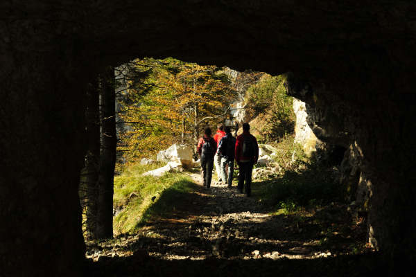 mulattiera del Boccaor, Archeson, Meatte, Val delle Mure, Valle San Liberale