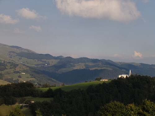 rifugio Alpe Madre ai Colli Alti Col Fenilon nel monte Grappa