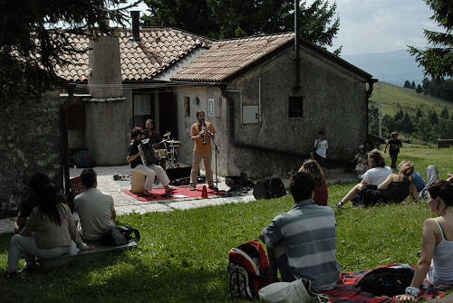 rifugio Alpe Madre ai Colli Alti, Monte Grappa