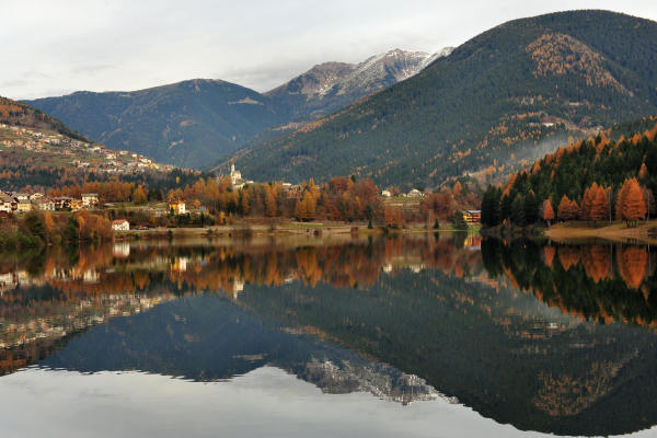 Altopiano di Pin&eacute;, laghi Serraia e Piazze, Lagorai