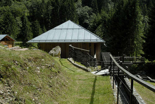 sentiero etnografico della Valle del Vanoi a Caoria di Canal San Bovo
