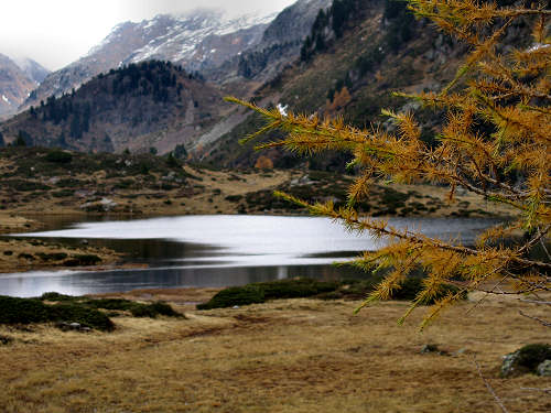 Lago delle Buse in alta Val Cadino al Manghen, Fiemme Lagorai