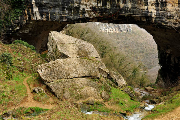Ponte di Veja a Giare Sant'Anna d'Alfaedo nel Parco Naturale Regionale della Lessinia