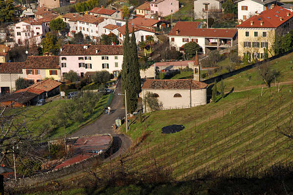 Valpantena, Santa Maria in Stelle