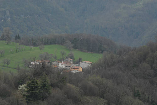 sentieri e paesaggi a Bolca di Vestenanova - Val d'Alpone, Lessinia Orientale
