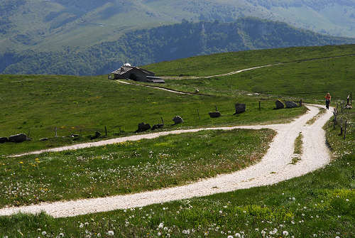 Val Sguerza, Azzarino, Camposilvano, Velo Veronese, monti Lessini