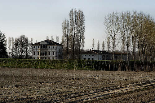 Limena lungo gli argini del fiume Brenta