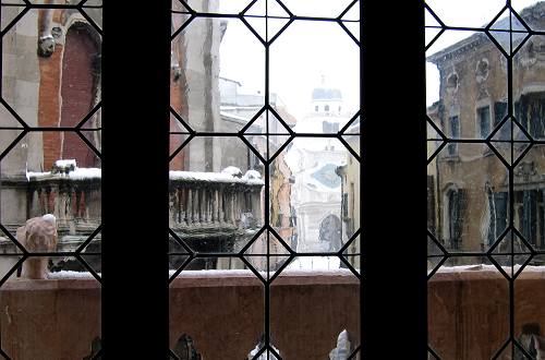 Padova, il palazzo della Ragione, il Salone, le piazze Erbe Frutta
