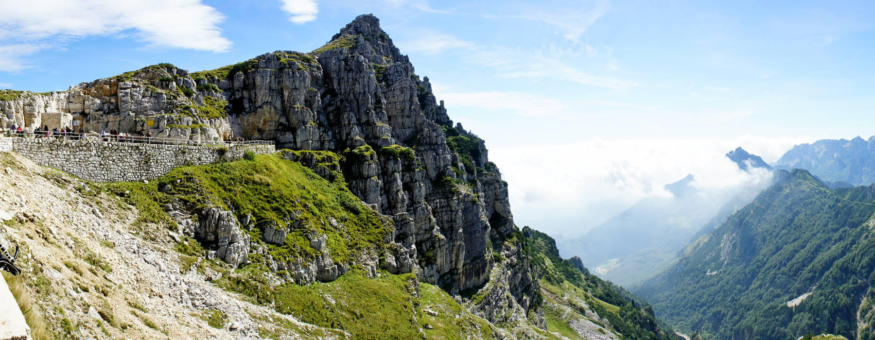 Monte Pasubio lungo la strada degli Scarubi