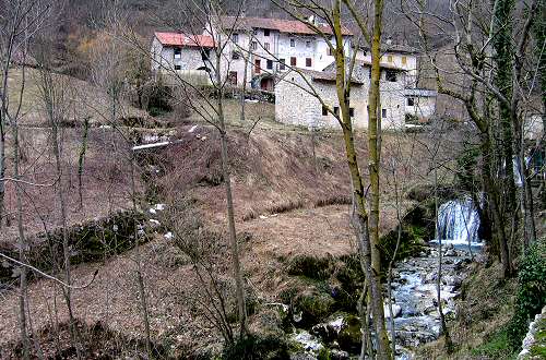 Val di Tovo, Valle di Posina, Castana Laghi