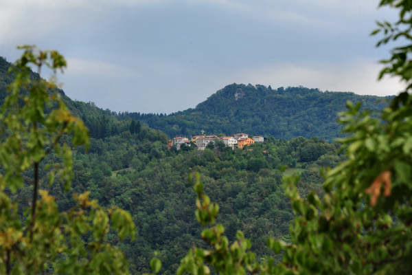 Santuario di Santa Maria in Panisacco, Maglio di Sopra, Valdagno