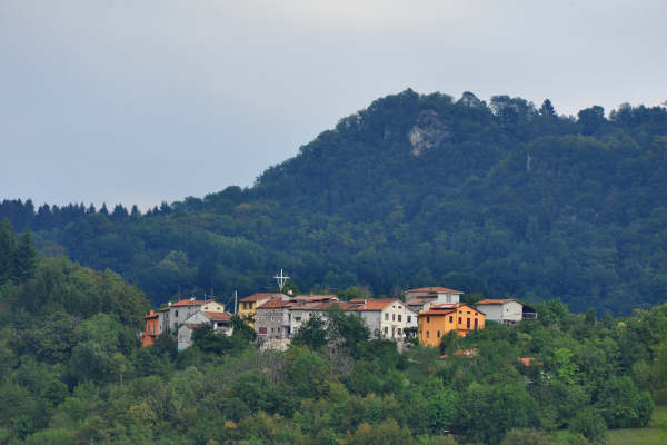 Santuario di Santa Maria in Panisacco, Maglio di Sopra, Valdagno