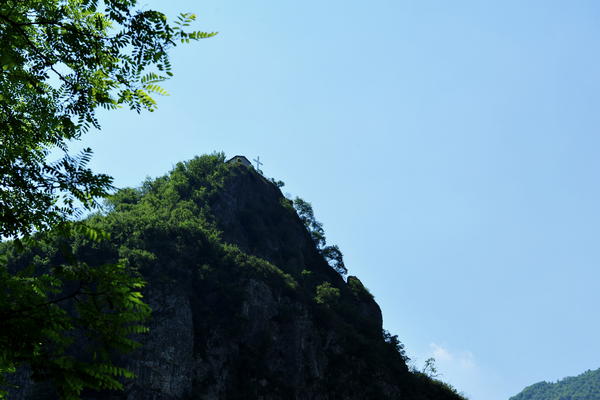 Castello di Meda, Eremo Rocca di Meda, Cappello del Doge - Velo d'Astico