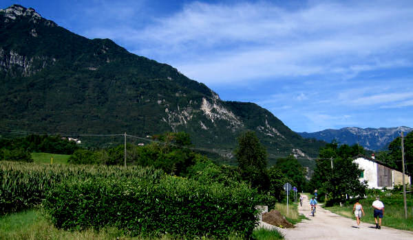 pista ciclabile pedonale ex Ferrovia Rocchette Arsiero