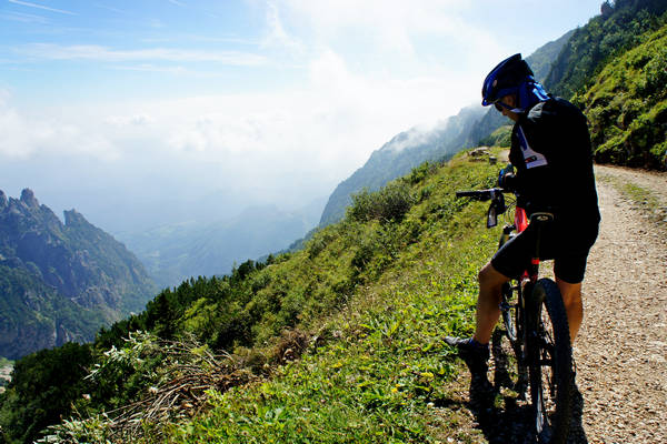 salita al rifugio Papa al Pasubio, strada Scarubbi strada Eroi