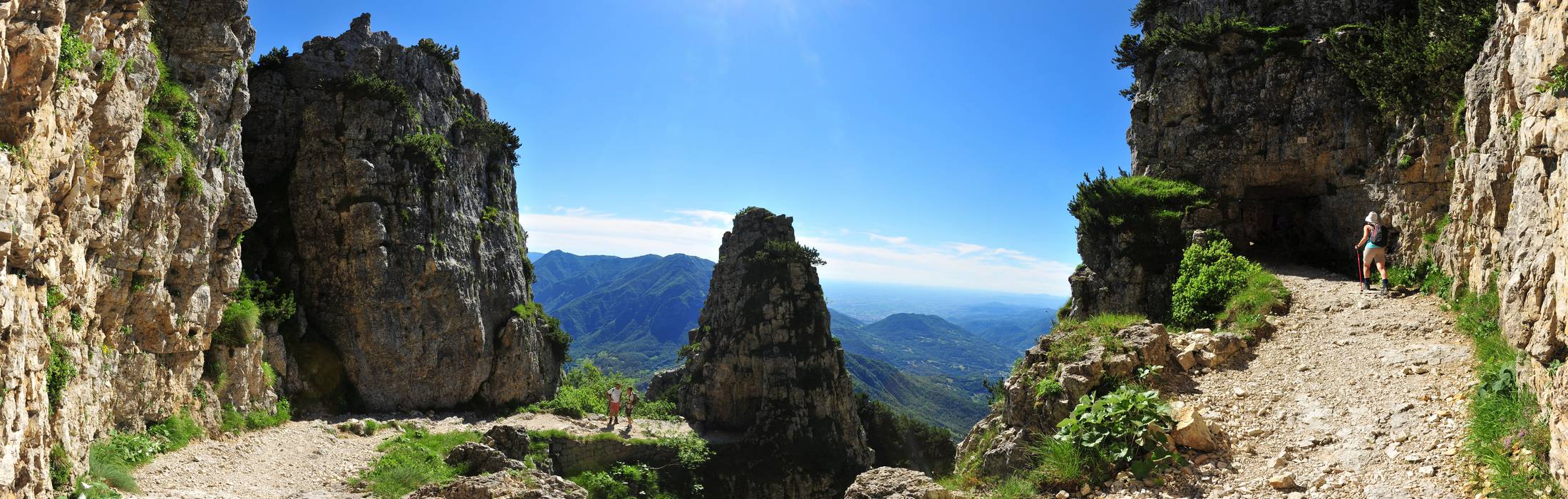 panoramica lungo la Strada delle 52 Gallerie al Pasubio