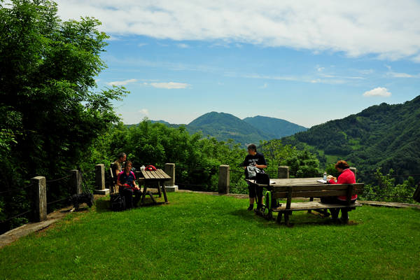 passeggiata tra le contrade di Recoaro e Santa Giuliana