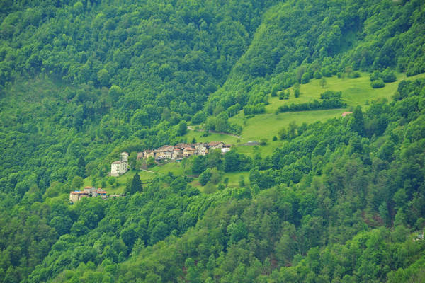 passeggiata tra le contrade di Recoaro e Santa Giuliana