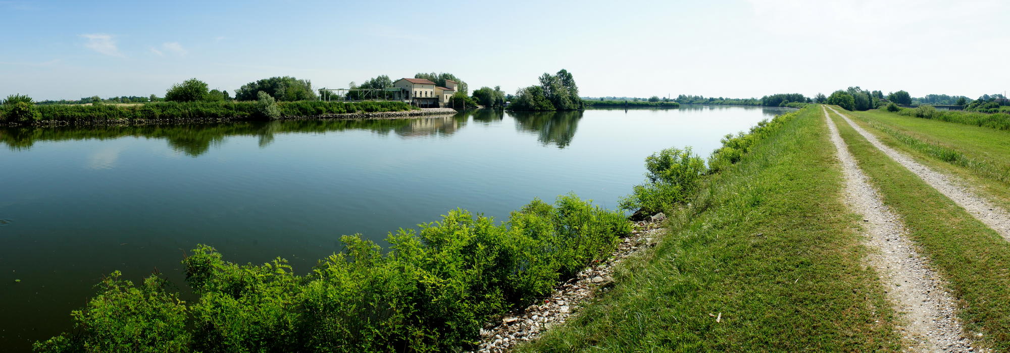 CanalBianco nei pressi di Adria