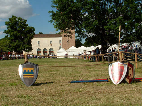 Arquà Polesine: maggio arquatese