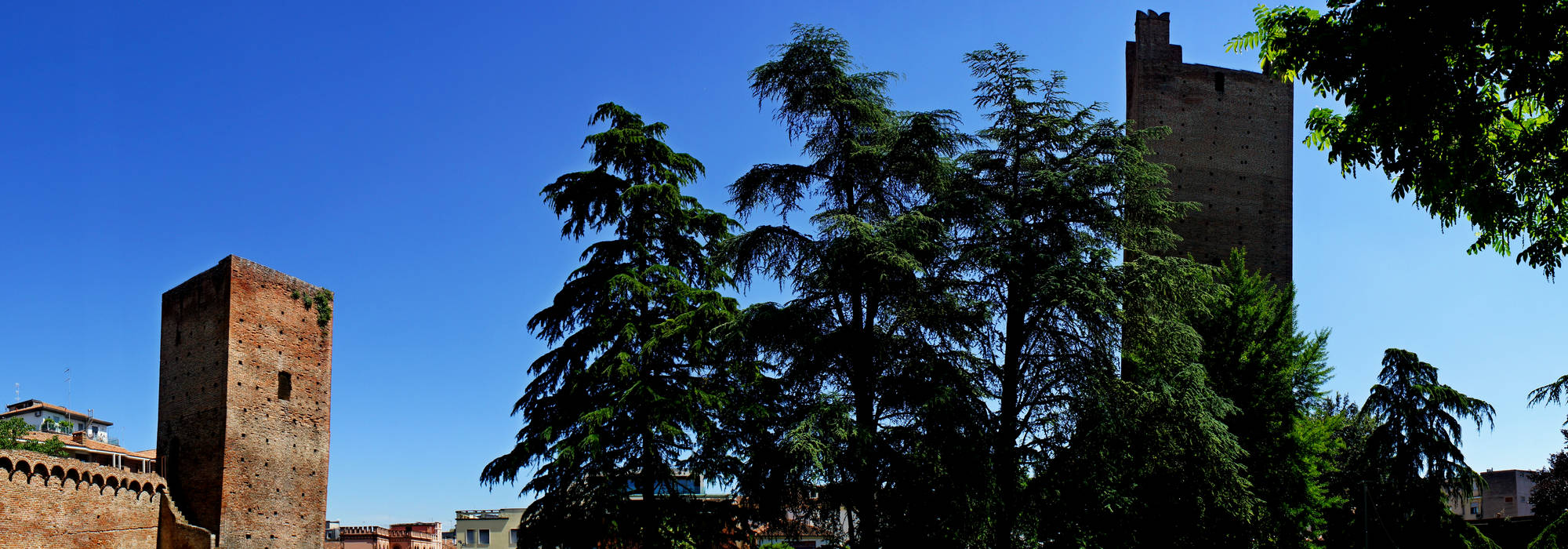 le torri del castello estense di Rovigo