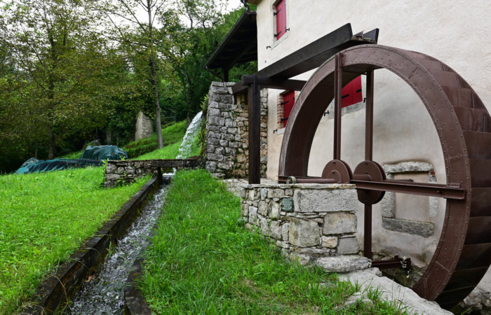 Via dell'Acqua, la Via dei Mulini, il Rujo a Cison di Valmarino