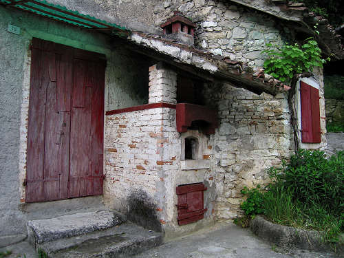 La Via dei Mulini a Cison di Valmarino
