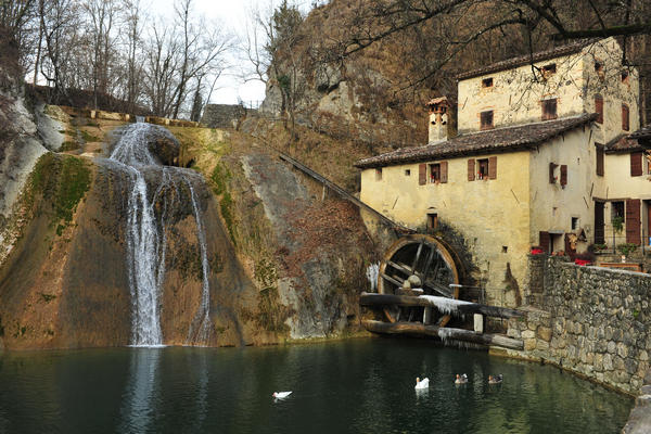 Molinetto della Croda a Refrontolo, colli del Prosecco, Treviso