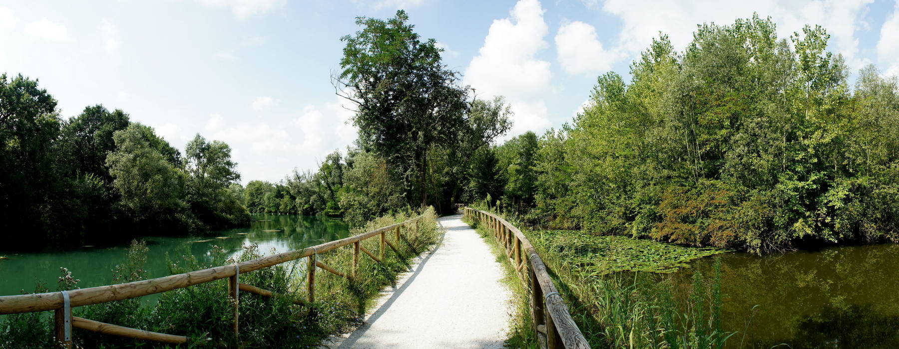 ponte ciclopedonale lungo il fiume Sile nei pressi di Casale sul Sile