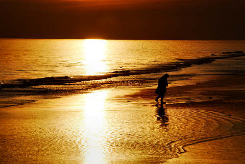 tramonto sulla spiaggia del mare di Jesolo Lido