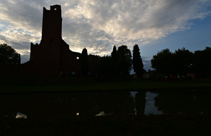 Rocca dei Tempesta o Rocca Malatesta a Noale, entroterra veneziano