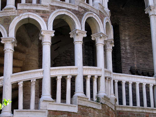 Scala del Bovolo, Venezia