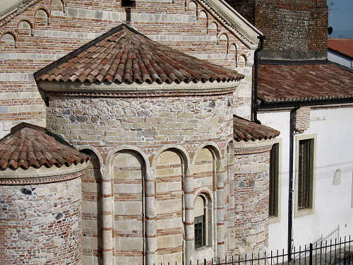 Verona, cicloturismo negli argini del fiume Adige