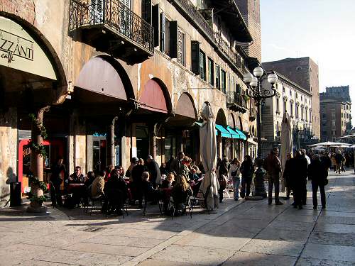 Piazza delle Erbe - Verona